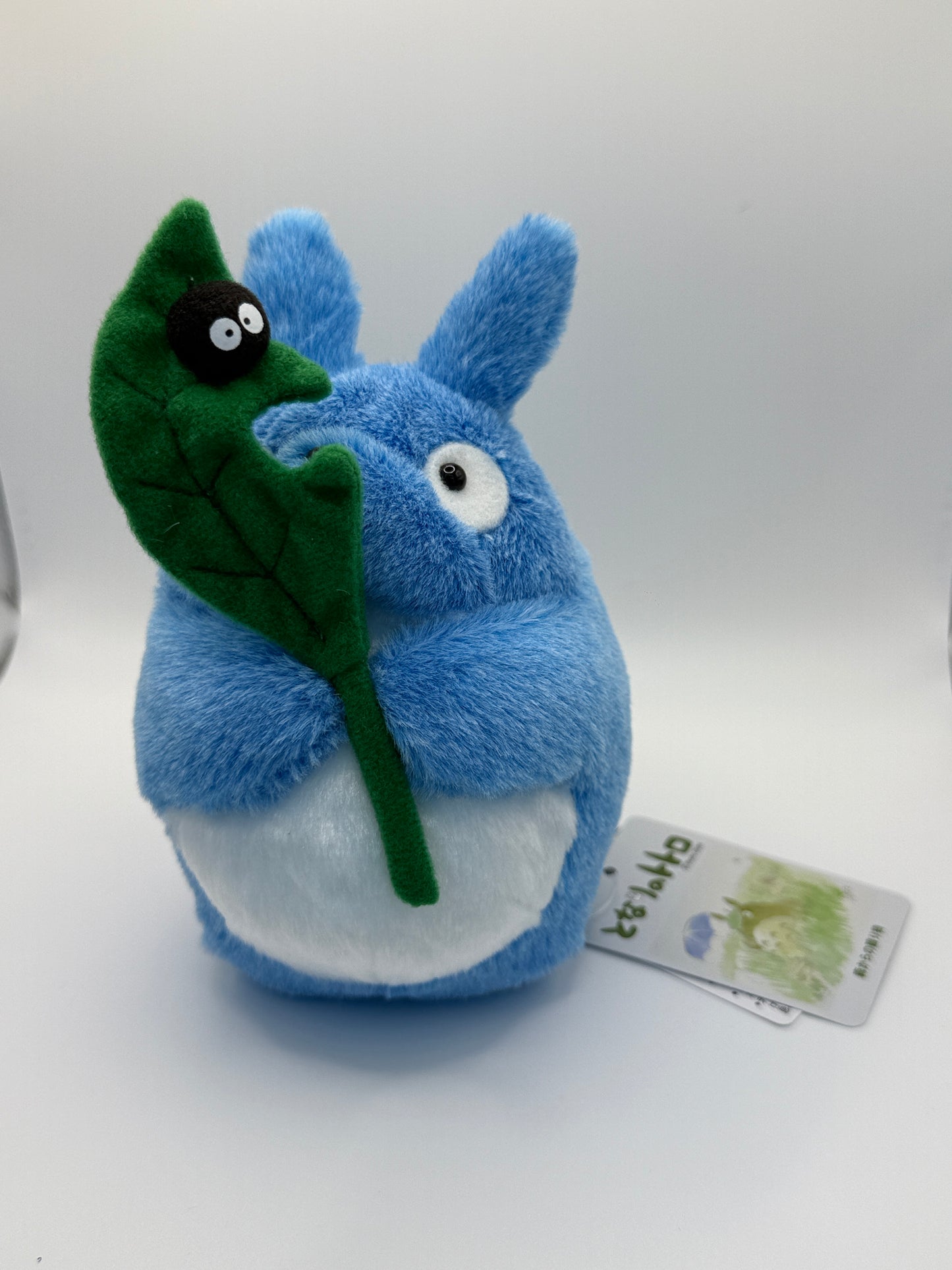 5 Inch Totoro Holding Leaf Plush